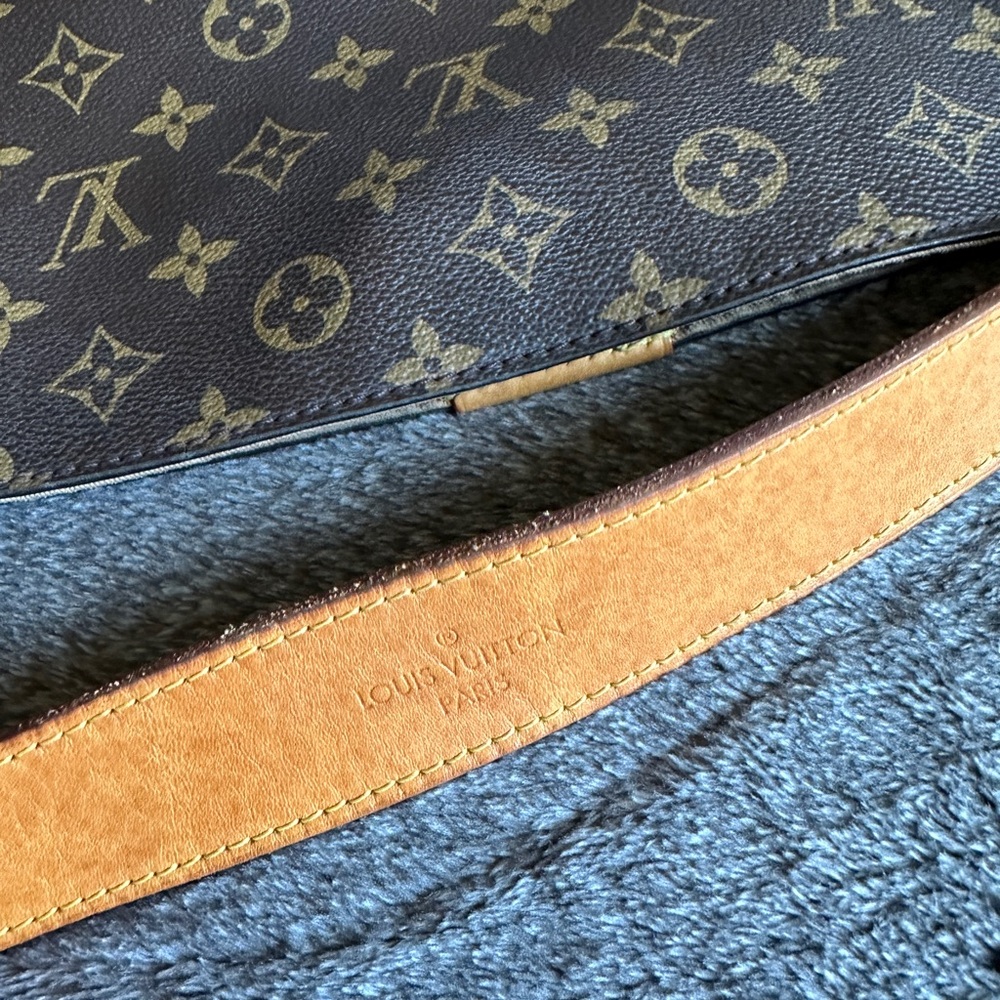 Louis Vuitton Brown Monogram Women's Bag - Picture 3 of 8